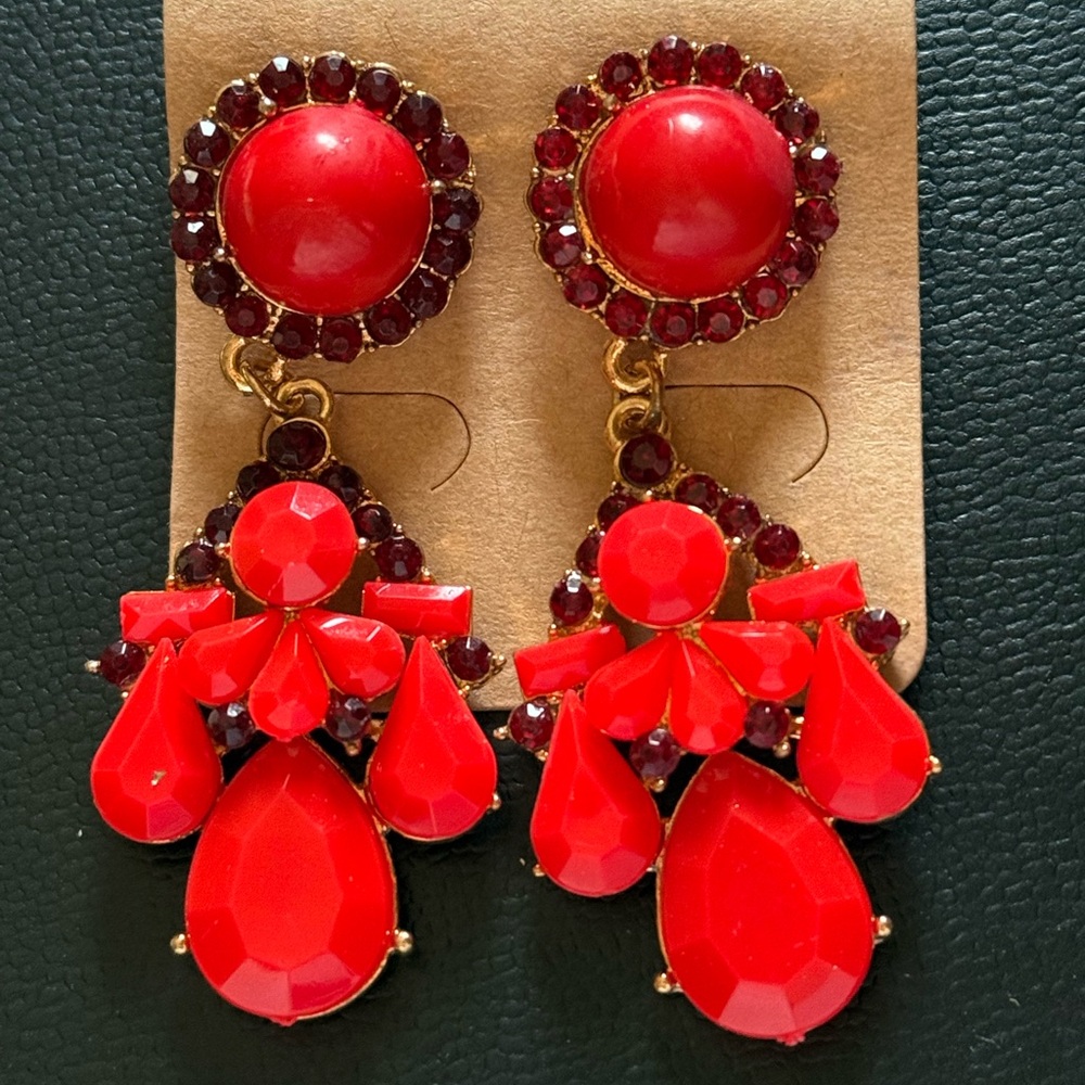 Fashion Jewelry Red Statement Earrings